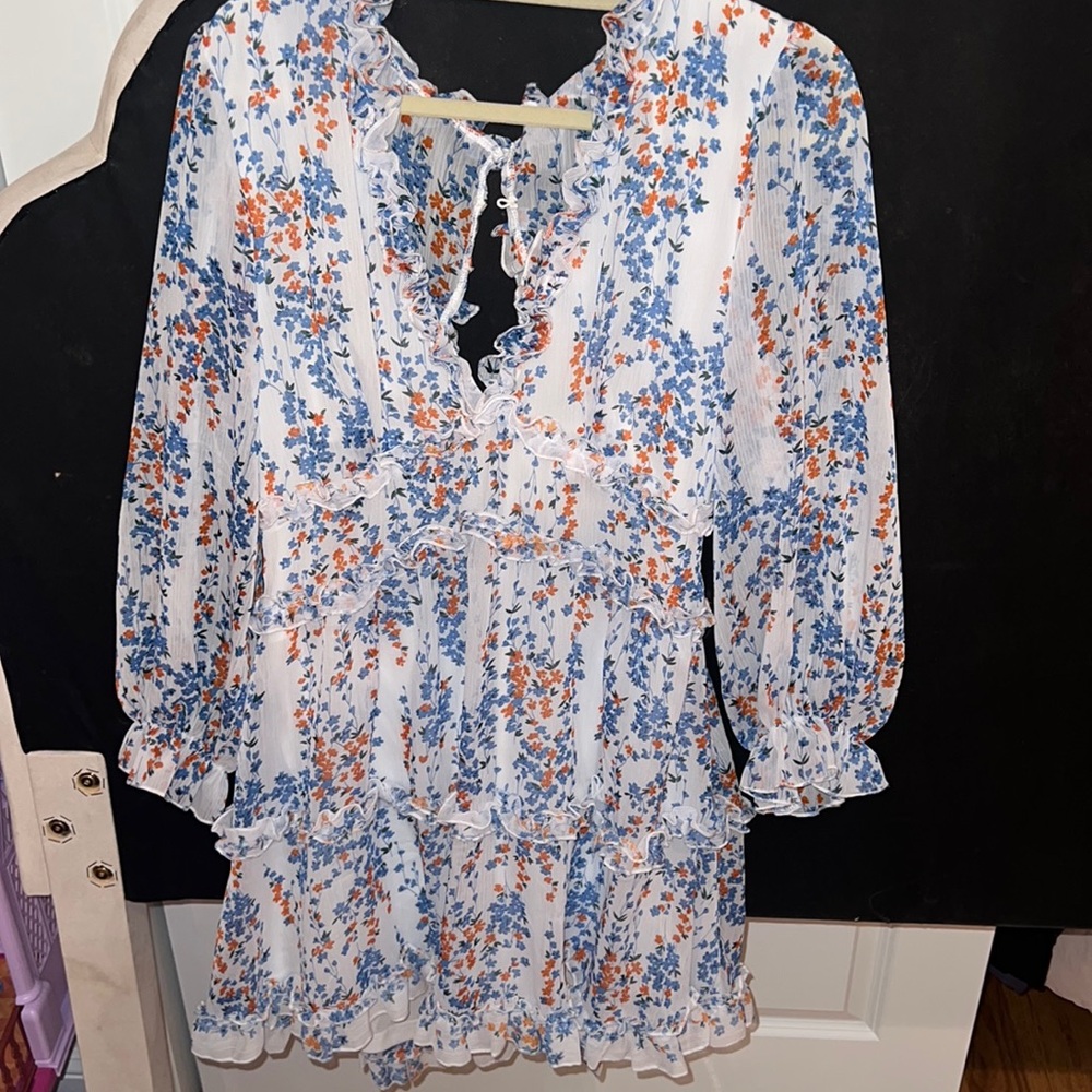 No name dress flowers open back over the knee large NEVER WORN